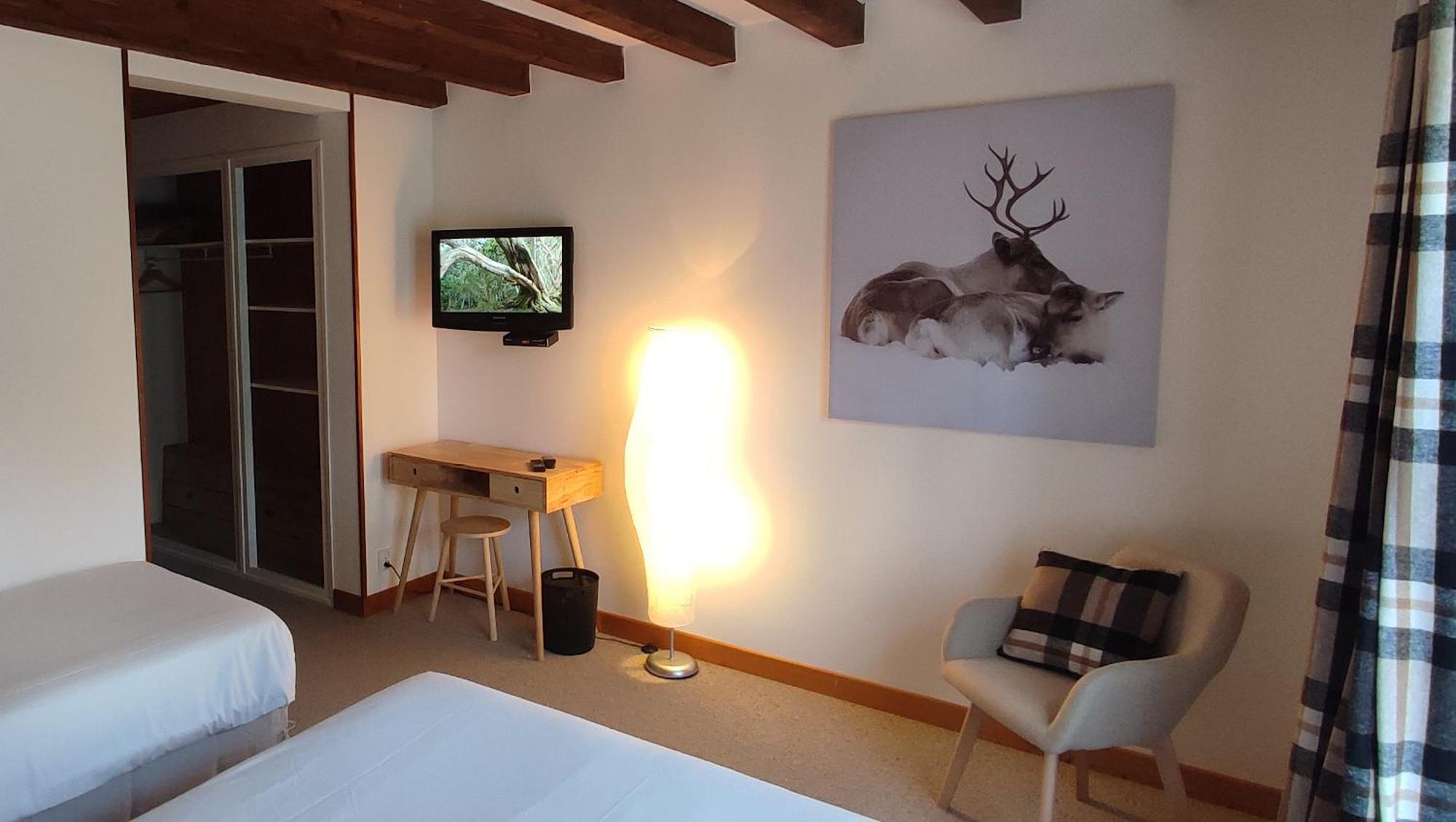 Le Taconet Hotel Le Praz de Lys Ruang foto
